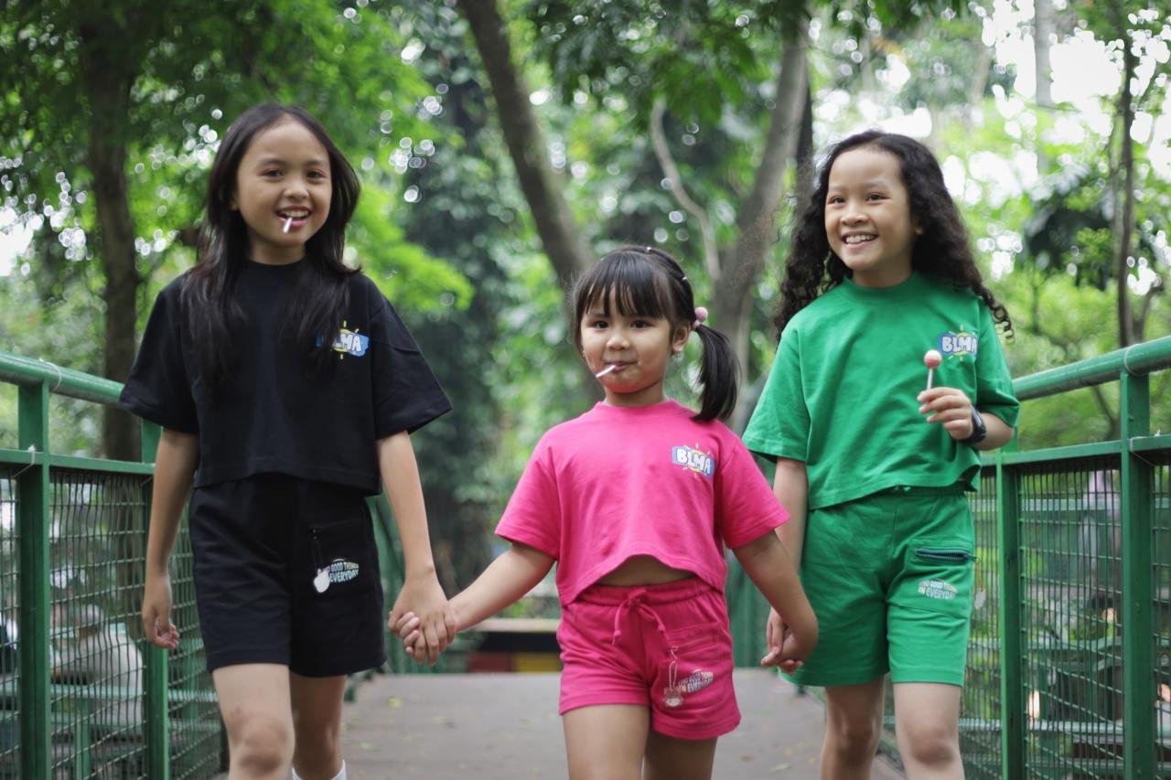 Joy Set T-Shirt Setelan Anak Perempuan - Gambar 2